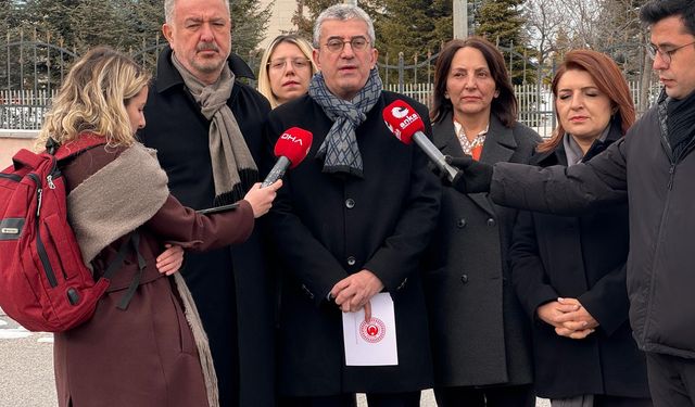 CHP 'Vakıflar Kanunu' için AYM'ye başvurdu