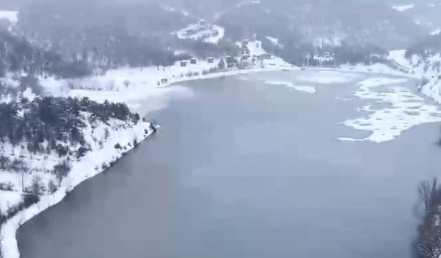 Çubuk Gölü buz tuttu