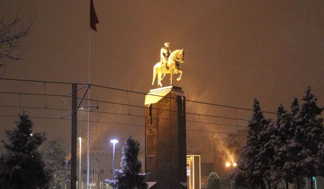 Kayseri beyaza büründü