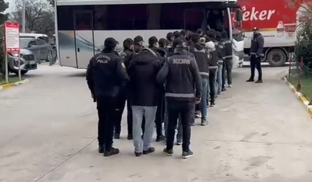 Manisa'da dolandırıcılık operasyonu: 15 gözaltı
