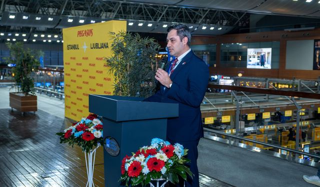 Pegasus'tan Ljubljana seferleri