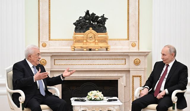 Vladimir Putin ve Mahmud Abbas Moskova'da görüştü