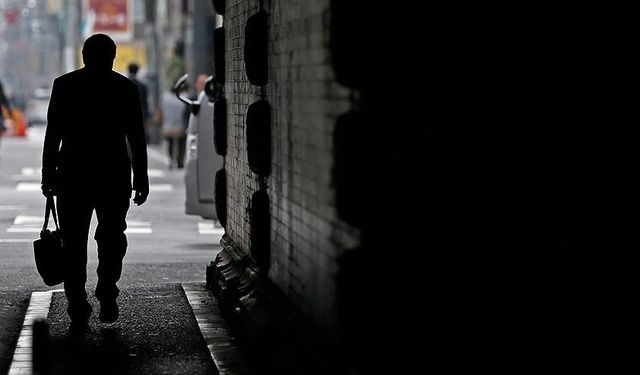 Genç işsizlere müjde! Yeni mezunlara devlet desteği başlıyor mu?