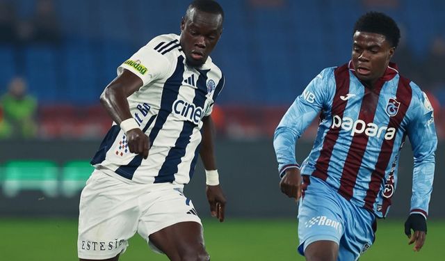 Trabzonspor sahasında Kasımpaşa'yı 2 golle geçti