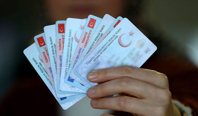 Bir Ulusun Kimlik İnşası: Soyadı Kanunu