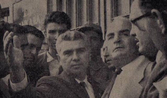 Namluların Gölgesinde Bir Gece: 22 Şubat 1962 Ayaklanması