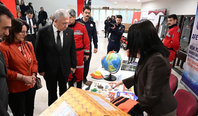 Ankara Büyükşehir Belediyesi'nden 6 Şubat 2023 anması