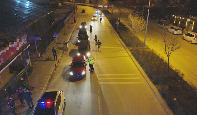 Eskişehir'de asayiş ve trafik uygulaması: 386 kişi sorgulandı