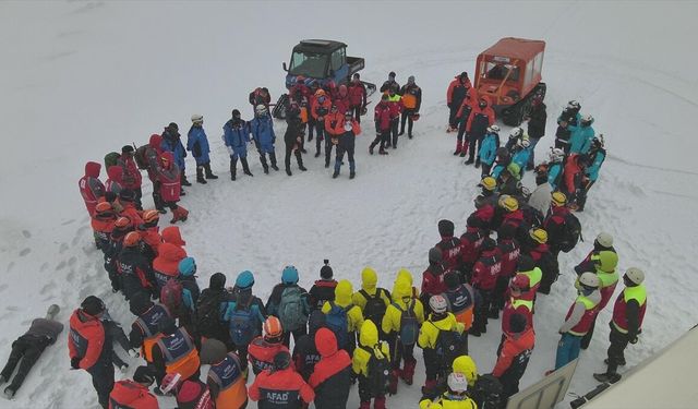Kayseri'de Çığda Arama Kurtarma Tatbikatı