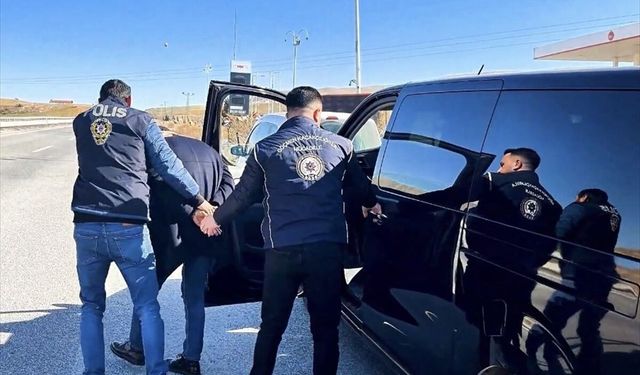 Yozgat'ta göçmen kaçakçılığı iddiasına 3 yakalama