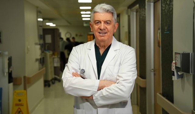 12 santimlik anevrizma onarıldı