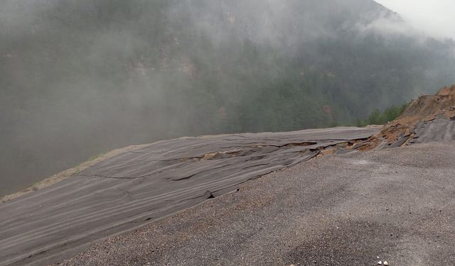 Adana'da helikopter pisti olarak kullanılan alan çöktü