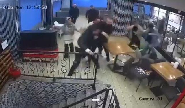 Bursa'da İki Husumetli Grup Kafeyi Dağıttı