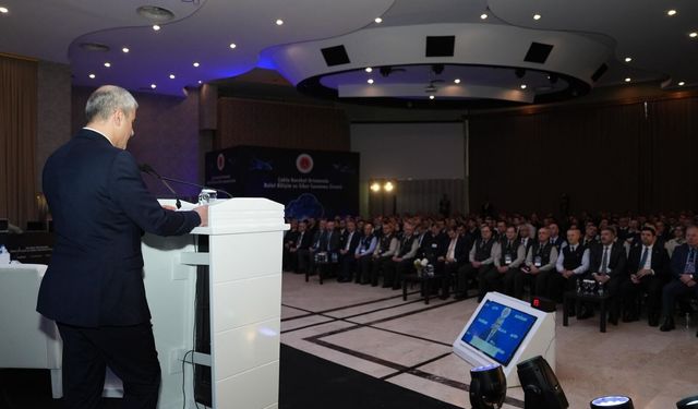 Çoklu Harekat Ortamında Bulut Bilişim ve Siber Savunma Zirvesi başkentte yapıldı