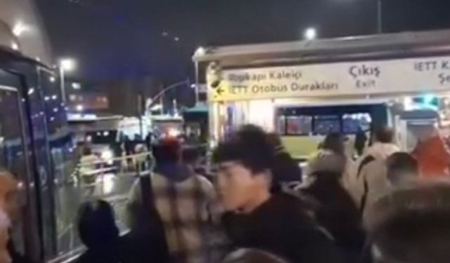 Fatih'te İETT otobüsü yayaya çarptı