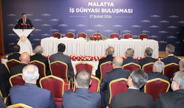 "İhracatımız 270 milyar doları aştı"