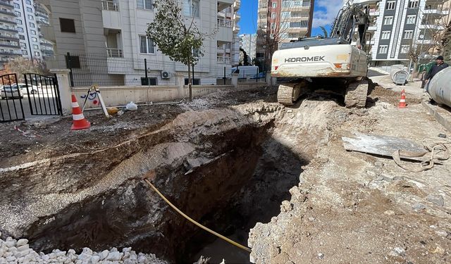 Şanlıurfa'da altyapı çalışması sırasında göçük oluştu