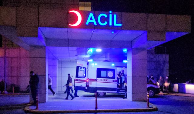 Tartıştığı arkadaşını tabancayla vurdu