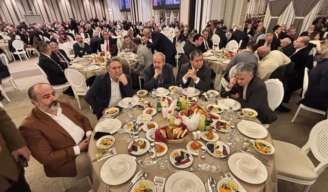 "Vakıf iftar buluşmalarında, 3 milyon öğün iftar yemeği ikram edeceğiz"