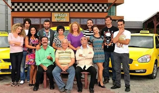 Akasya Durağı Dizisiyle İlgili Yeni Gelişme: Ne Zaman Yayınlanacak?