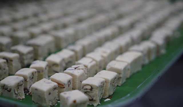 Edirne'de bayram öncesi tatlılar hazırlanıyor