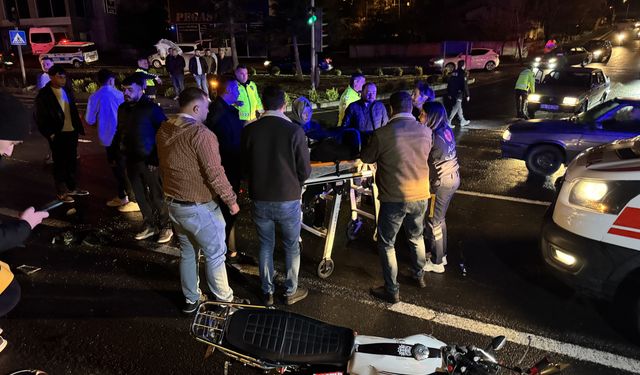 Nevşehir'de Motosiklet ve Otomobil Kazaya Karıştı