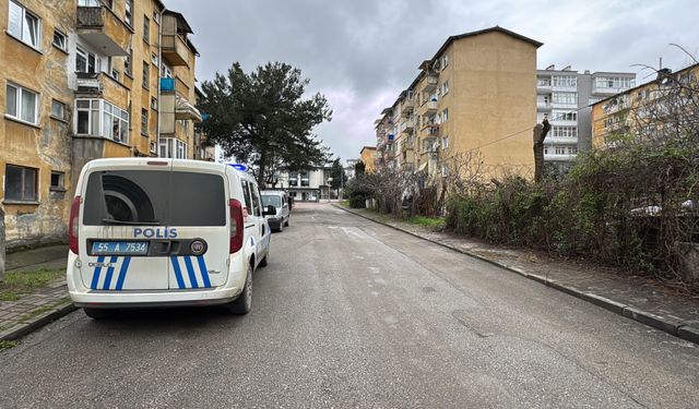 Çakmakla oynayan çocuk evi yaktı