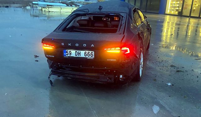 Edirne'de kaza yapan otomobil defalarca takla attı