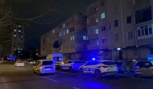 Evinde ailesi tarafından ölü bulundu