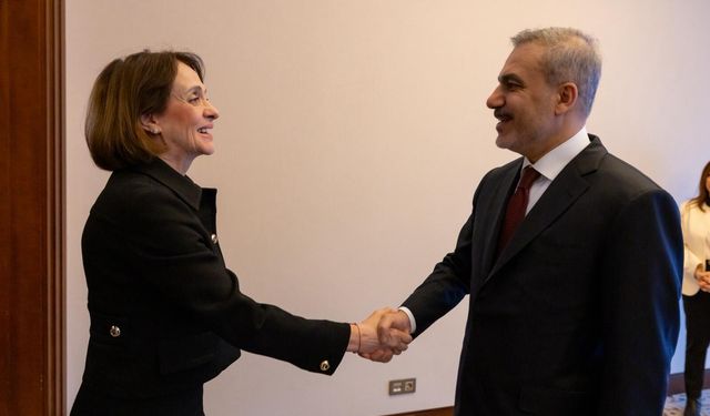 Hakan Fidan ve Nadezhda Neynski görüştü