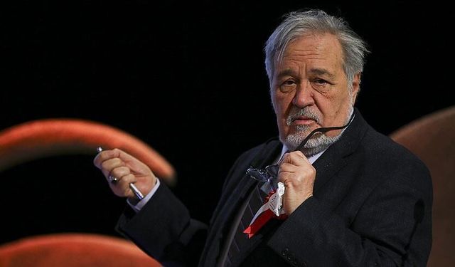 Tarihçiliğe damga vuran bir ömür: İlber Ortaylı kimdir?