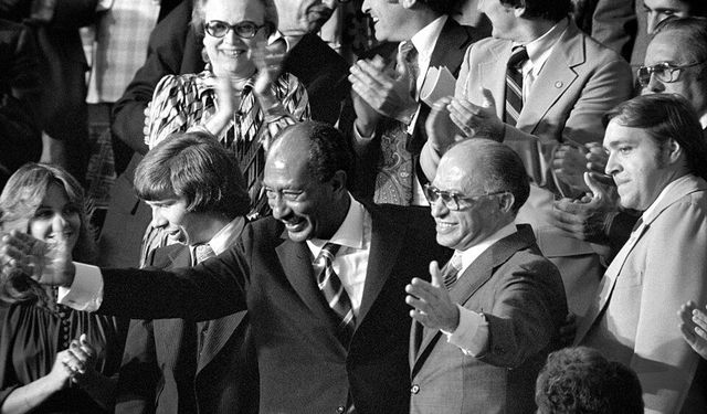 Mısır'ın Arap Dünyasına İhaneti: 1979 Mısır-İsrail Barışı