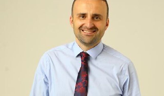 Ankara Barosu Başkanı Av. Mustafa Köroğlu, Alican Uludağ'ı cezaevinde ziyaret etti