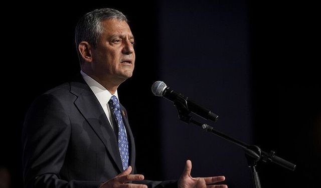 Özgür Özel'den, 'uluslararası hukuk ihlallerine karşı başlatılan imza kampanyası'na destek