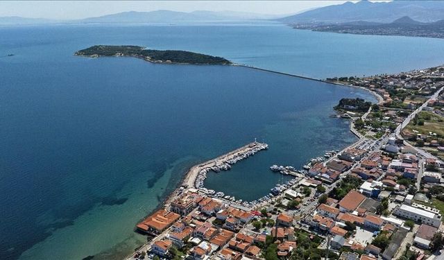Urla’da yurttaşlar çevre için bir araya geliyor