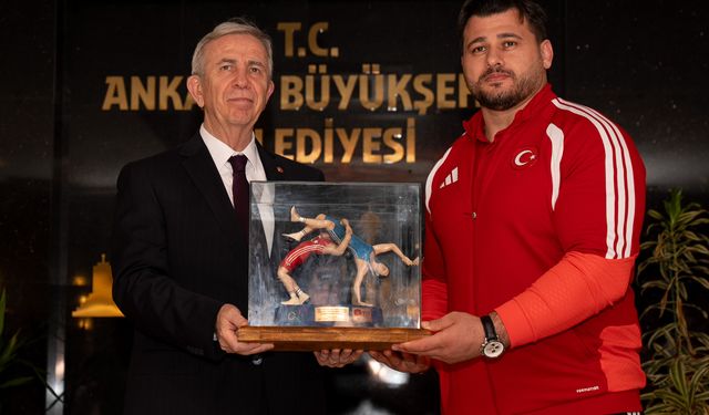 ABB Başkanı Mansur Yavaş'a Madalyalı Sporculardan Ziyaret