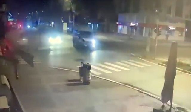 Ambulansla Minibüs Çarpıştı