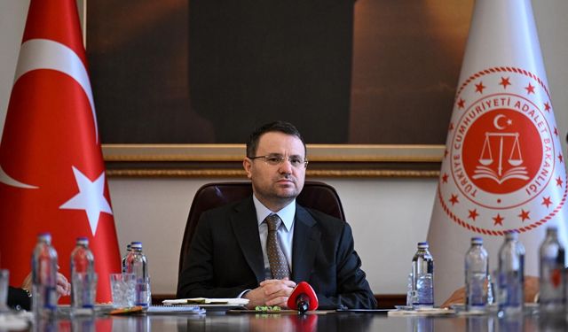 Bakan Gürlek, Nevşehirli iş adamlarıyla bir araya geldi