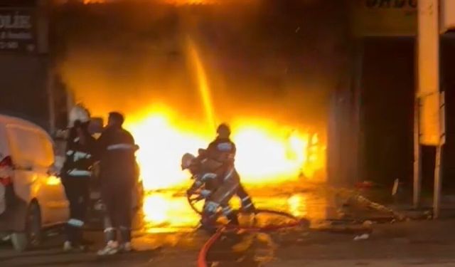 Diyarbakır'da oto tamir dükkanını alevler sardı!