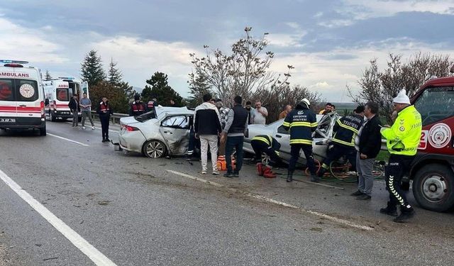 Eskişehir'de otomobil kazası can aldı!