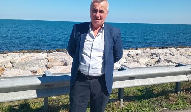 Kestiği ağacın altında kalarak yaralandı