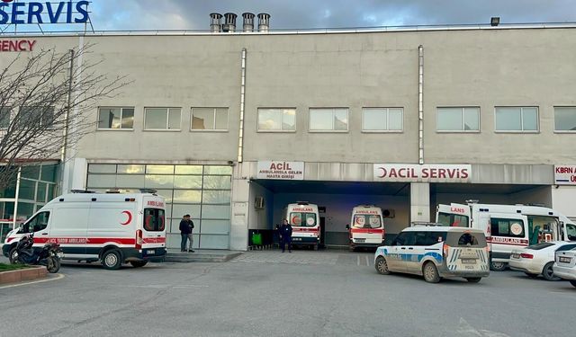 Malatya'da 2 Kardeş Bıçaklı Kavgada Yaralandı