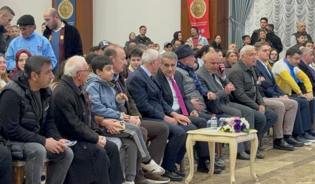 Şenol Güneş, Trabzon Günleri'nde Başkentlilerle Buluştu