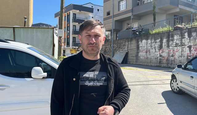 Temel kazısında toprak kayınca 5 katlı apartman tahliye edildi