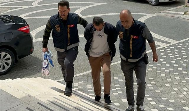Konya'da uyuşturucu operasyonu: 5 zanlıdan 1'i tutuklandı