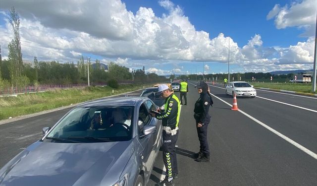 Sivas’ta bayram öncesi trafik denetimleri