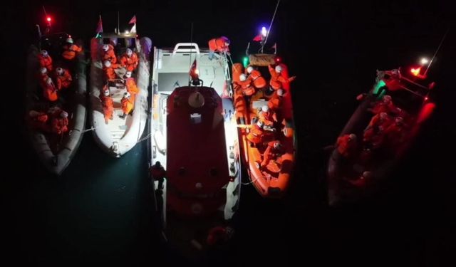 DAK/SAR'dan gece denizde arama kurtarma tatbikatı