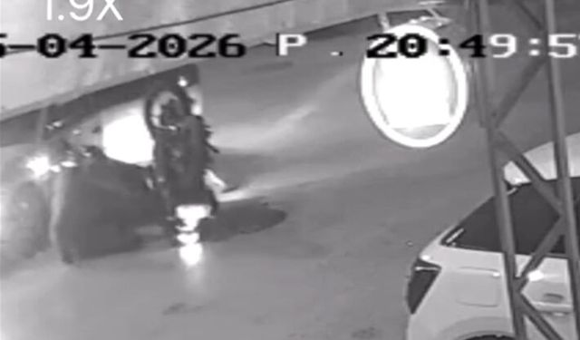 Edirne'de motosiklet ve otomobil çarpıştı