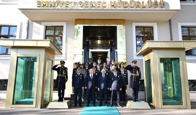 Emniyet Genel Müdürlüğünde devir teslim yapıldı