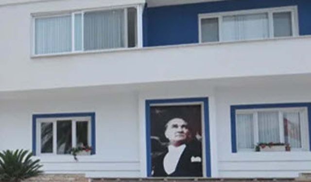 Güzelbahçe Belediyesi’ne operasyon: Başkan Mustafa Günay gözaltında